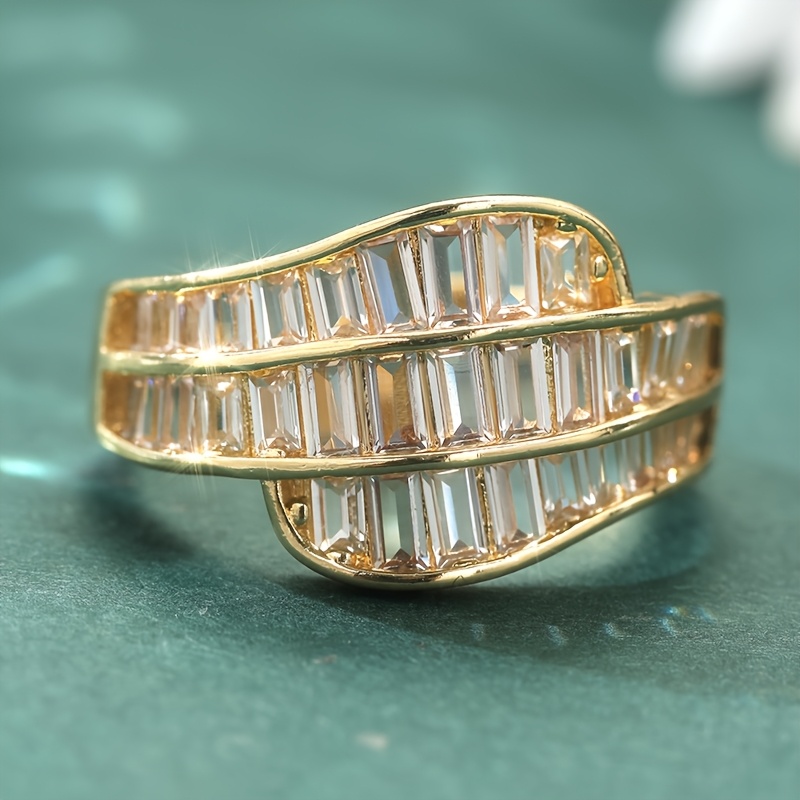 Women's Trendy Luxury Geometric Wedding Band Ring